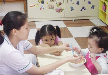 Vụ cô giáo nhốt trẻ 4 tuổi vào thang máy: Cái ác bắt đầu từ sự thiếu hiểu biết ảnh 1