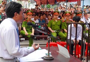 Đầu thú có được giảm nhẹ? ảnh 1 Đầu thú có được giảm nhẹ? ảnh 1