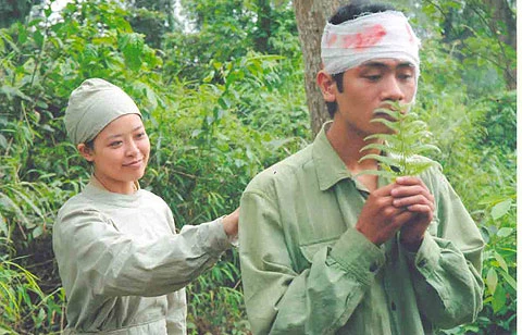 Diễn viên Minh Hương - vai Đặng Thùy Trâm - cho biết, hai tháng làm phim là kỷ niệm lớn mà cô không quên trong suốt cuộc đời. Ảnh: Đoàn làm phim cung cấp.