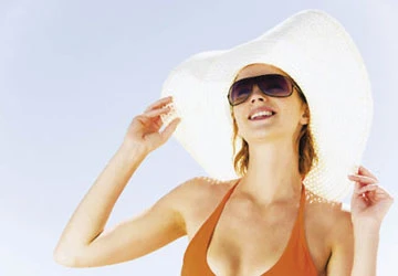 Ánh nắng mặt trời có thể gây nám da ảnh 1