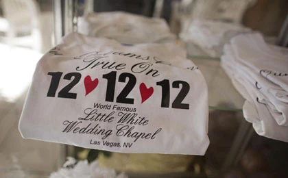 Thế giới tưng bừng ngày 12/12/12 ảnh 10