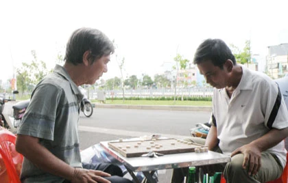 Nhiều đổi thay bên bờ kênh Nhiêu Lộc ảnh 4