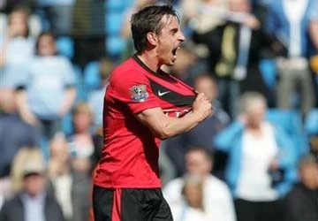 MU gia hạn thêm 1 năm hợp đồng với Gary Neville ảnh 1