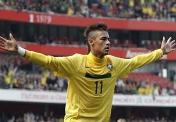 Thần đồng ĐT Brazil Neymar mời gọi Chelsea ảnh 1
