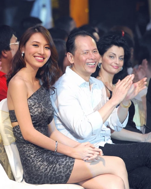 Huỳnh Thanh Tuyền cùng chồng xem khiêu vũ ảnh 5