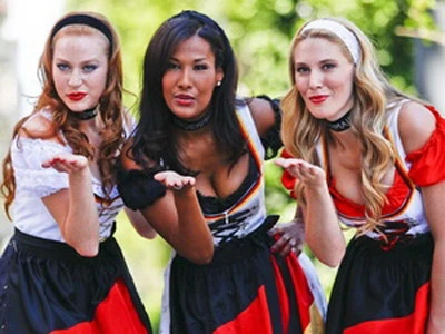 Các nữ tuyển thủ Đức lên bìa tạp chí Playboy ảnh 1