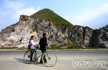 Thanh bình thung lũng Tam Sơn ảnh 6