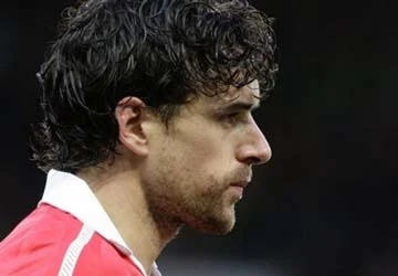 M.U giải phóng hợp đồng cho Owen Hargreaves ảnh 1