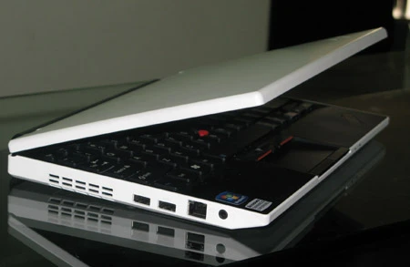 Lenovo ThinkPad X100e tiêu chuẩn 2N ảnh 2