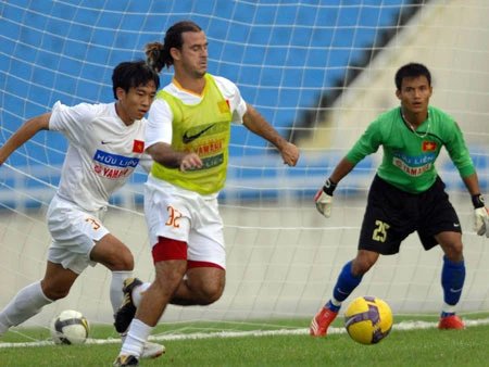 Chàng rể “Tây” cảm nhận về Tết Việt ảnh 1