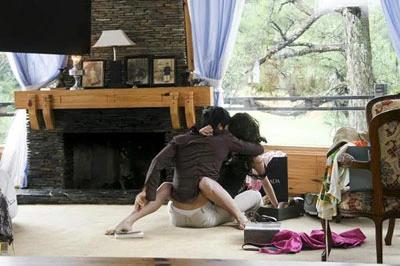 Cảnh nóng của Ngân Khánh ảnh 5