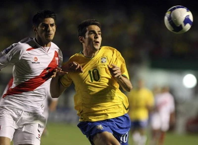 Peru quá yếu so với Brazil