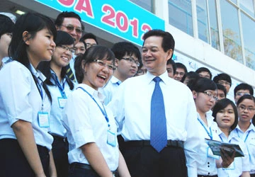 Thủ tướng Nguyễn Tấn Dũng: Phòng, chống tham nhũng: Cần giáo dục lòng tự trọng ảnh 1