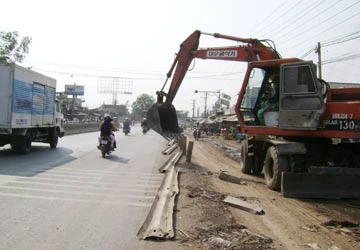 Hiểm họa từ công trình mở rộng quốc lộ 51 ảnh 2