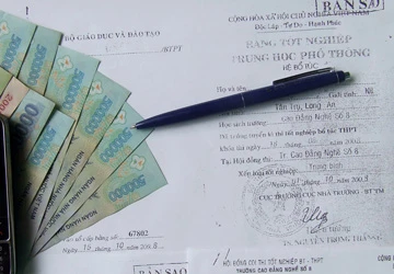 Đi thi ở… bãi biển, khách sạn! ảnh 1