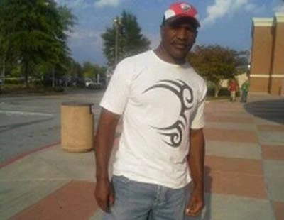 Holyfield và Tyson chung sức làm ăn ảnh 2