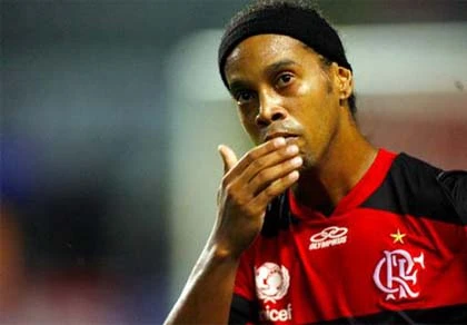 Dinho bất ngờ lọt vào danh sách sơ bộ dự Olympic 2012 ảnh 1