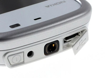 Mở hộp di động cảm ứng Nokia rẻ nhất ảnh 14