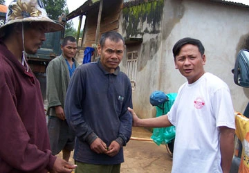 Người cha của 32 người điên ảnh 1