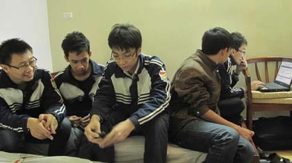 Kỳ 2: Luyện “gà chọi” cấp tốc ảnh 1