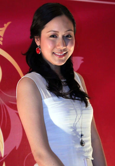 Ngô Phương Lan không sợ bị chê già ảnh 2