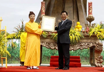 Khánh thành và gắn biển công trình tượng đài Thánh Gióng ảnh 2