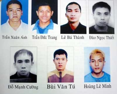 Trang và Ánh bị truy nã cùng 5 đối tượng khác. Ảnh do cơ quan công an cung cấp. Trang và Ánh bị truy nã cùng 5 đối tượng khác. Ảnh do cơ quan công an cung cấp.