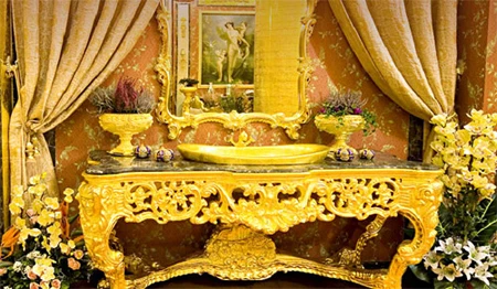 Khách sạn có bồn tắm, bồn cầu bằng vàng nguyên chất ảnh 7