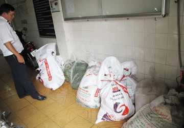 Bắt ba điểm bán thịt không nguồn gốc ảnh 1