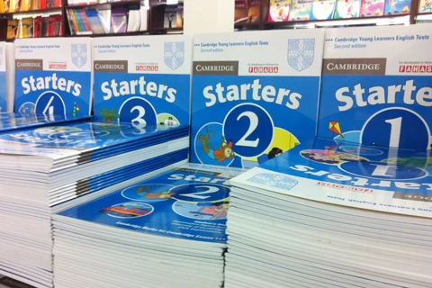 Đua lấy bằng Anh văn quốc tế từ tiểu học ảnh 1