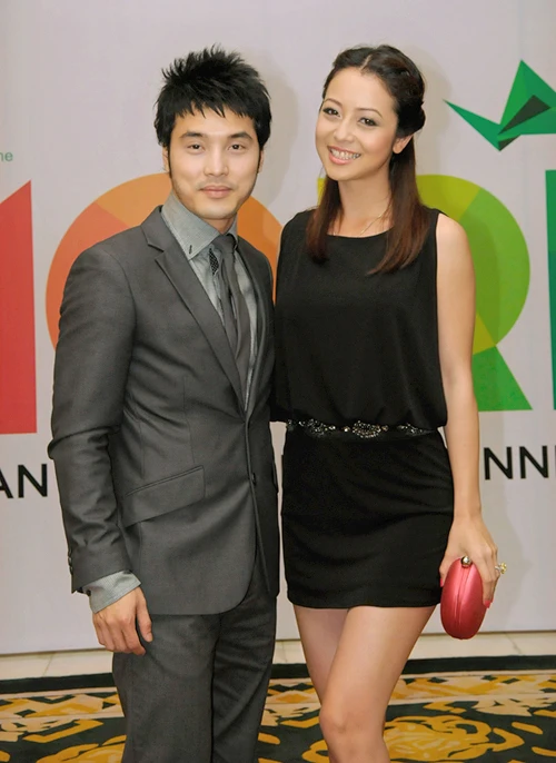 Nghi vấn Jennifer Phạm đã đính hôn ảnh 9