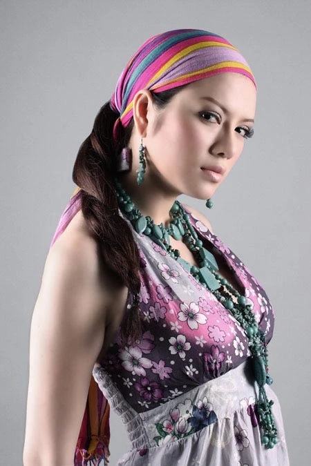 Lý Nhã Kỳ&nbsp;hết muốn&nbsp;làm người đẹp ảnh 1