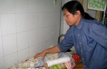 Vụ nữ sinh bị xe buýt cán nát đùi: Lỗi cả hai bên ảnh 2