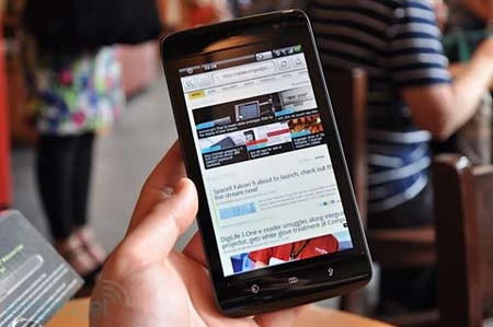 "Đập hộp" Dell Streak màn hình 5 inch ảnh 12