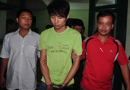 Trực tiếp: Đã bắt được sát thủ máu lạnh Lê Văn Luyện ảnh 13