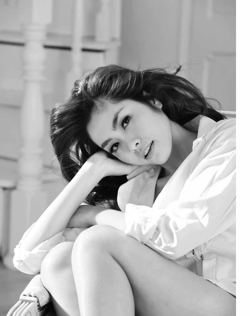 Ngắm Tăng Thanh Hà áo trắng tinh khôi ảnh 1 Ngắm Tăng Thanh Hà áo trắng tinh khôi ảnh 1