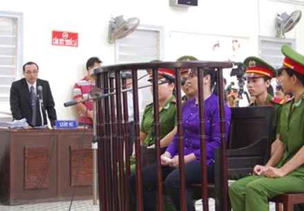 Trực tiếp phiên xử vụ án nhà báo Hoàng Hùng- Phần 2: Bà Liễu lãnh án tù chung thân ảnh 1