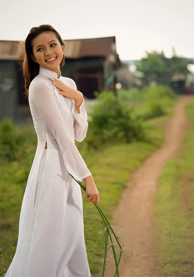 Đại chiến chân dài trên sàn catwalk Việt ảnh 4