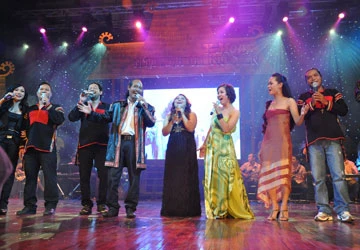 Vĩnh biệt nghệ sĩ nhân dân Y Moan: Dòng Sê San ngừng tuôn trào... ảnh 1