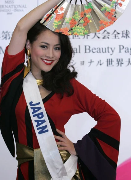 Người đẹp Venezuela đăng quang Hoa hậu Quốc tế ảnh 6