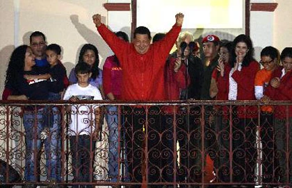 Hugo Chavez đã chọn người kế vị vì "bệnh nặng" ảnh 3