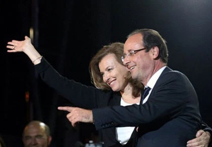 Lãnh đạo thế giới chúc mừng Tổng thống đắc cử Pháp Hollande ảnh 1