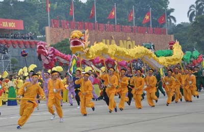 Hình ảnh Lễ mít-tinh, diễu binh, diễu hành kỷ niệm 1.000 năm Thăng Long - Hà Nội ảnh 15