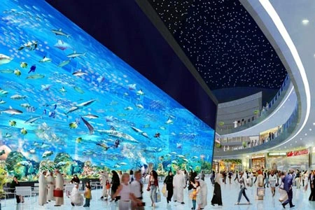 Vào trong tháp Dubai chọc trời vừa bị sét đánh ảnh 9