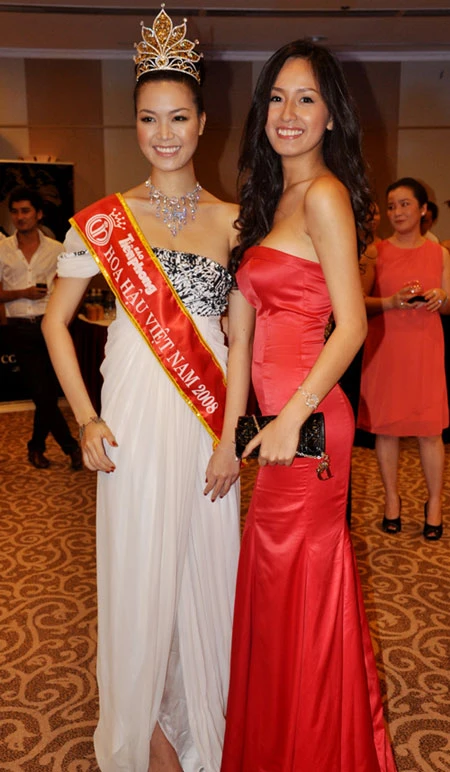 Thùy Dung, Mai Phương Thúy khoe sắc ảnh 2