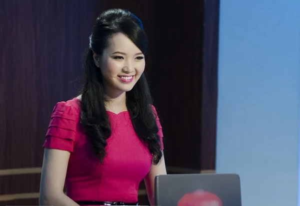 Á hậu Thụy Vân lần đầu chia sẻ chuyện làm mẹ ảnh 2 Á hậu Thụy Vân lần đầu chia sẻ chuyện làm mẹ ảnh 2