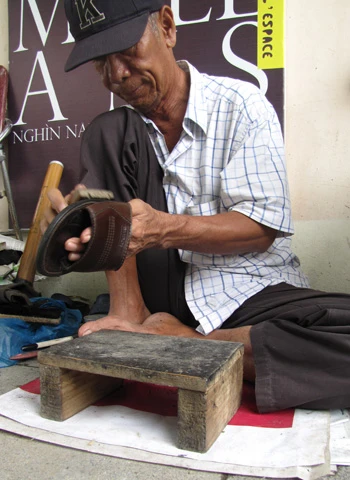 Hà thành đệ nhất đánh giày ảnh 1