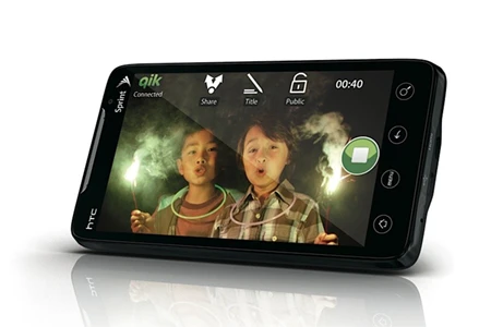 Những đối thủ sừng sỏ của iPhone 4 ảnh 2