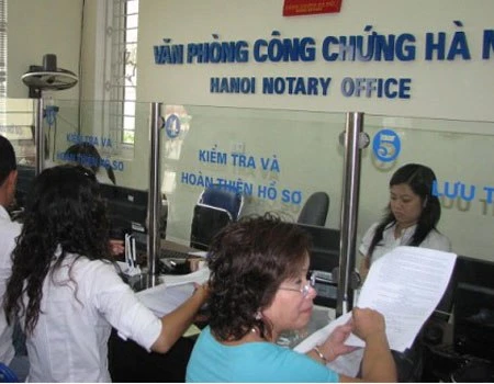 Mua đất bằng giấy viết tay, ra toà mất trắng ảnh 1