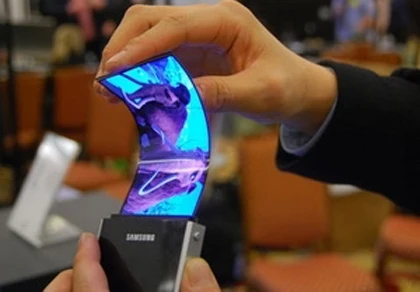 Samsung sẽ ra smartphone “uốn dẻo” ngay năm sau ảnh 1